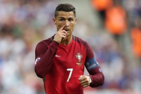 2026美加墨世界杯-惊天绝杀！德布劳内IG赛场一锤定音，爆冷掀翻强敌引全网热议